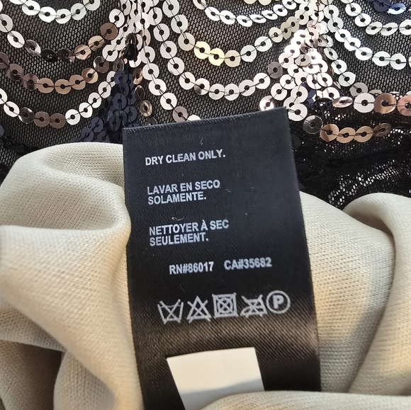 Black and Gold sequence Dress - Picture 6 of 8